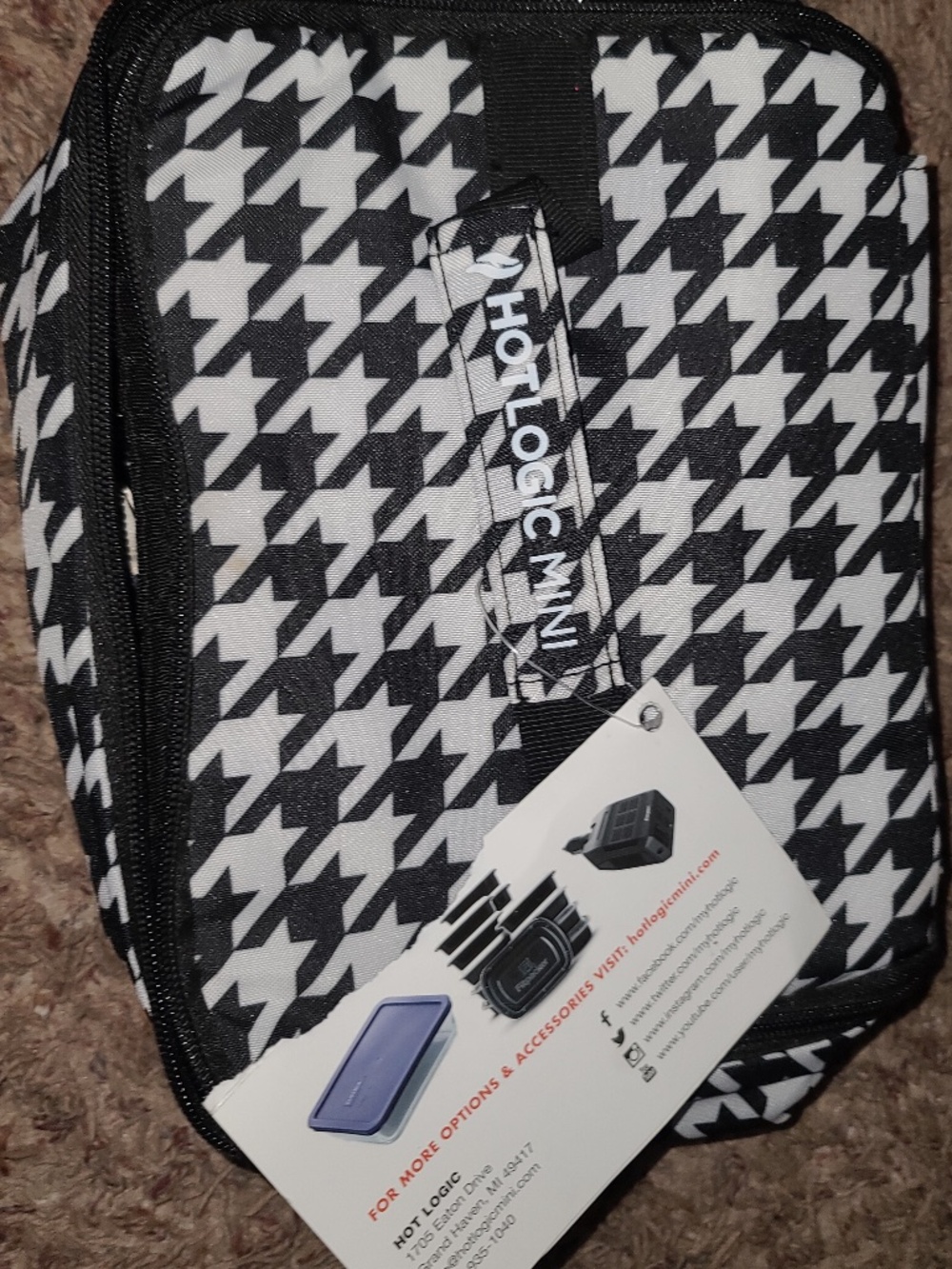 HotLogic Mini Portable Thermal Food Warmer for Office & Travel, Houndstooth NEW!